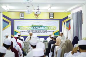 Silaturrahmi dan Penandatanganan MoU Wali Santri dengan Muhadir Ma’had Aly Al Fithrah Surabaya